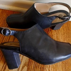 EarthOrigins Sydney Black Leather Peeptoe Heel Slip On Ankle Bootie Size 8 1/2
